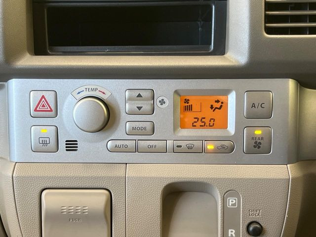 �y�I�[�g�G�A�R���z��x���D�݂̉��x�ɐݒ肷��΁A�ԓ��̉��x�����m�����ʂ≷�x�������Œ����B����&hellip;����&hellip;�Ɖ��x���X�C�b�`���������K�v�͂���܂���B���K�Ȏԓ���Ԃɂ͕K�{�̋@�\�ł��ˁ�