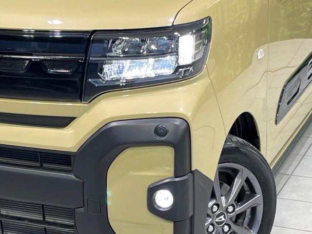 �yLED�w�b�h���C�g�z���V����ԑ��s�����ǍD�Ȏ��E���m�ۂ����S���ĉ^�]�ł��鍂�P�xLED�w�b�h���C�g�𑕔�!�_�����x�������A����d�͂��}�����Ă��܂��B