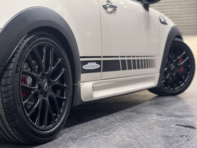 �y���[���戵�z�e��I�[�g���[������舵��������܂��B�����[���A�Œ�10�N�܂ł����p�\�ł��B���R���͊ȒPWeb���͂ɂĖ����ŏ���܂��B