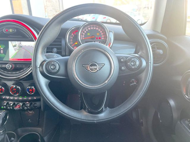 ���n���h�����̃X�������Ȃ��A���ꂢ�ȏ�Ԃ��ێ����Ă���܂��B�e�X�C�b�`���̓�����m�F�ς݂ł��B