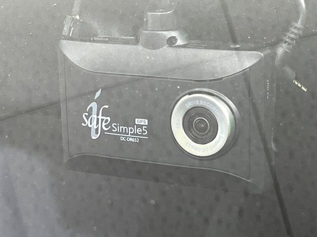 �y�h���C�u���R�[�_�[�z���S�E���S�ȃJ�[���C�t�ɕK�{�̃h���C�u���R�[�_�[�𑕔�!���s���͂������A������^�]�⎖�̂ɑ��������ۂ̏󋵂��f���ŋL�^���A����̃��X�N�ɔ����܂��B