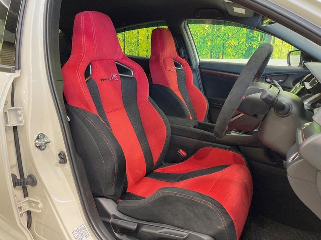 �y��p�X�|�[�c�V�[�g�z�z�[���h���ɗD��A�J�[�u���̑̂������}�����Ă���܂��B�܂��A�̂Ƀt�B�b�g���邩�獘��w�������ɂ����A�����O�h���C�u�⍂�����s�ł����K�ɂ��߂������������܂���