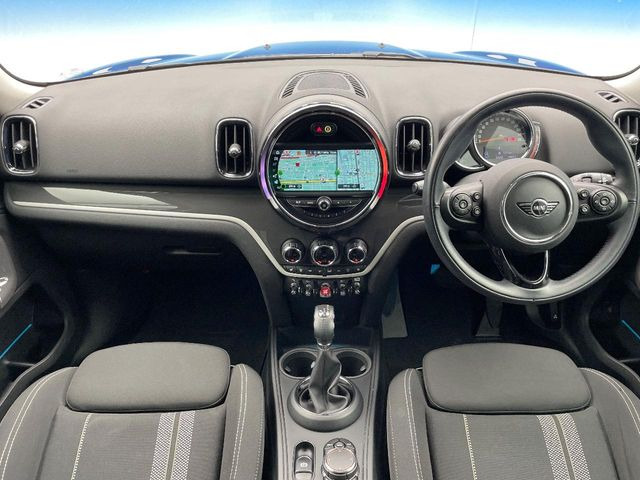 �A���ԃO���[�v���݌ɐ���2,000��!�S���̌n��X���烁�[�J�[�E�Ԏ��킸���Љ�o����̂ŁA���Ȃ��Ƀs�b�^���̂��Ԃ�������͂��ł���܂��͂��₢���킹��������