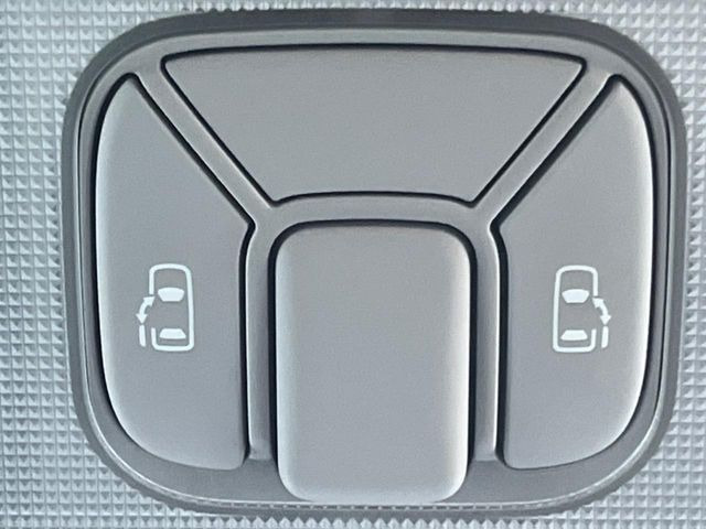 �y�����p���[�X���C�h�h�A�z�X�}�[�g�L�[��^�]�Ȃ̃X�C�b�`�Ō�ȗ����X���C�h�h�A�̊J���\���d��������͂����ăh�A���J����K�v�������A�����Ȃ��q�l�ł��ȒP�ɊJ���߂ł����K�ł���