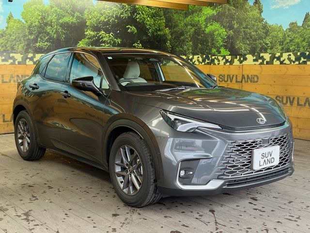 �������x�̃K���X�疌�ŝ����͂������A�㎿�ȃc���E����������B���O����_���J�����؂Ȉ��Ԃ�ی삵�A�F�����E�򉻂�h�~�B�u�e�X�v���b�V���R�[�g�v�A�u�e�v���~�b�T�R�[�g�v���炨�I�т��������܂��B