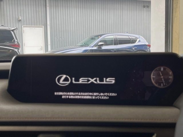 �y10.3�C���`���C�h�i�r�z�������ƃC���p�N�g�̂����^���C�h�i�r�𑕔��B�e��I�[�f�B�I����͂������A�������C�h��ʂł̃}�b�v2�����\���ȂǁA���֐��������i�r�ł���