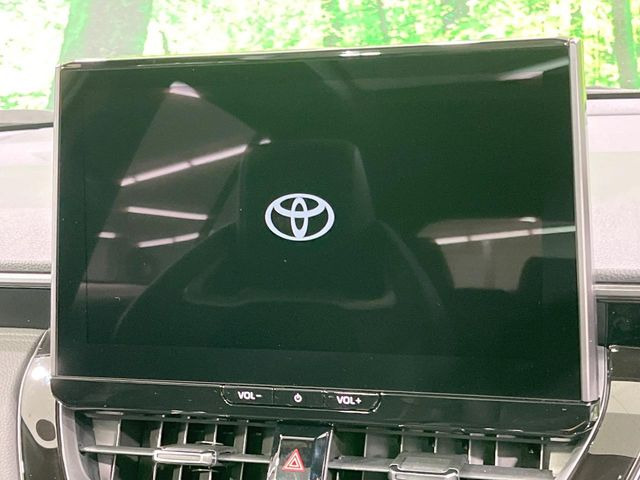 �y10.5�C���` �f�B�X�v���C�I�[�f�B�I�z���ʂ̃f�B�X�v���C��AppleCarPlay��AndroidAuto�����p�\�B�傫�ȉ�ʂŃX�}�z�i�r�A�v���������p���������܂���