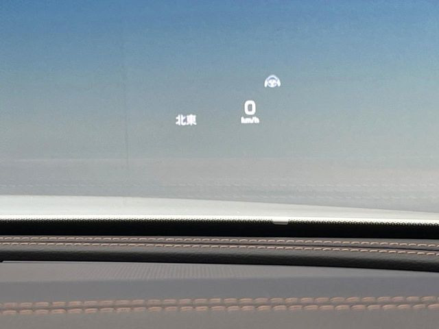 ���w�b�h�A�b�v�f�B�X�v���C:���݂̑��x�⑖�s�����f�W�^���\���ŉ^�]�ȑO���̃K���X�ɓ��e!�^�]���A���������炳���K�v�ȏ����m�F�ł���̂łƂ��Ă��֗��ň��S!