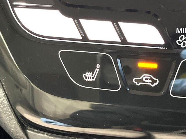 �y�V�[�g�q�[�^�[�z�������ɏd�󂷂�V�[�g�q�[�^�[!�G�A�R����葁�����܂��Ă����̂Ŋ�����̐l�����S�ł��ˁ�G�A�R���̉����͊������邩����A�Ƃ������ɂ����������߂ł��B