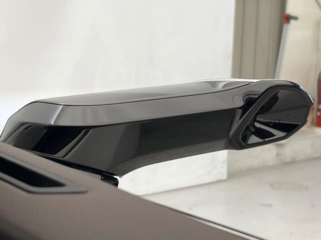 �y�f�W�^���A�E�^�[�~���[�z��ԂȂǂŌ����ɂ������ł��A�N���A�Ȏ��E�ŏ󋵂̊m�F���\�ł�!