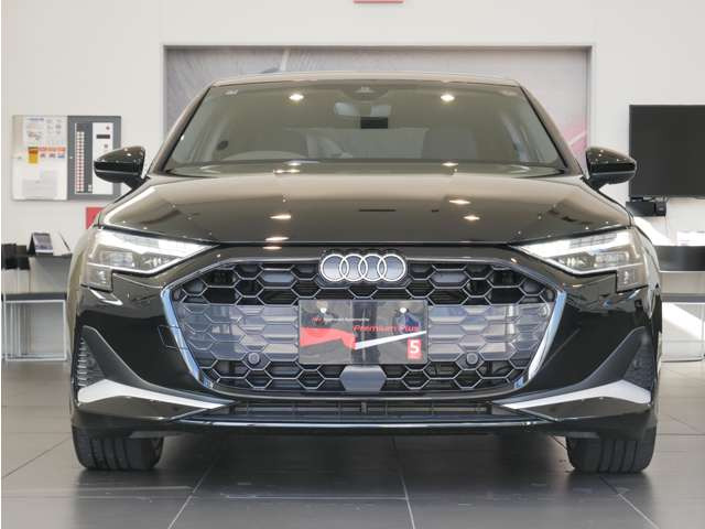 A3セダン30 TFSI アドバンスド