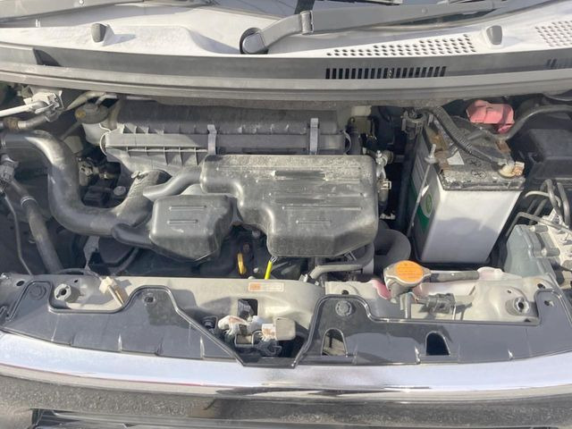 親切・丁寧な専門メカニックスタッフが応対!・車検・点検整備・事故等の修理などアフターサービスも安心。お車のカスタマイズもネクステージのサービススタッフまでご相談ください!