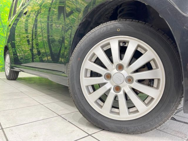 �y14�C���`�A���~�z�C�[���z�O�ςɃ}�b�`�����A���~�z�C�[���𑕒����Ă���܂��B�e��A���~�z�C�[����A�X�^�b�h���X�^�C�����戵�����Ă���܂��B���񂲑��k����������