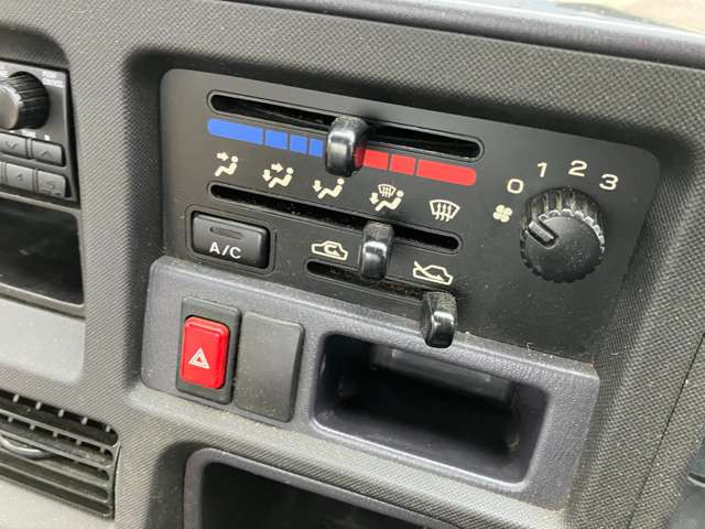 サンバートラックTB 4WD