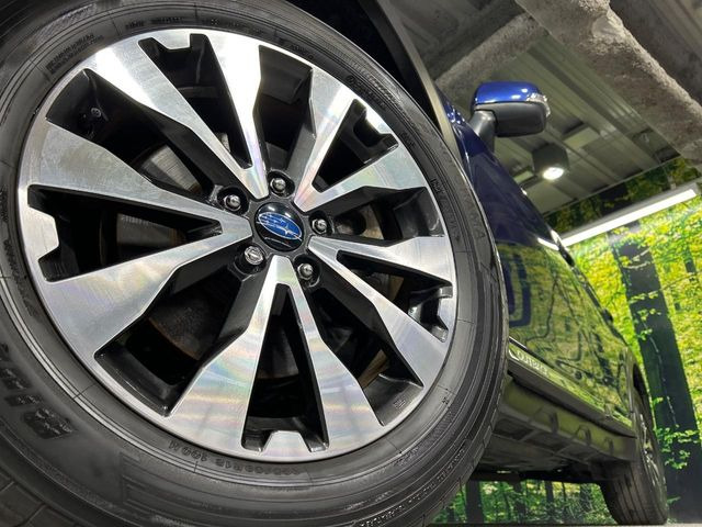 �y����18�C���`�A���~�z�C�[���z�O�ςɃ}�b�`���������A���~�z�C�[���𑕒����Ă���܂��B�e��ЊO�A���~�z�C�[����A�X�^�b�h���X�^�C�����戵�����Ă���܂��B���񂲑��k����������