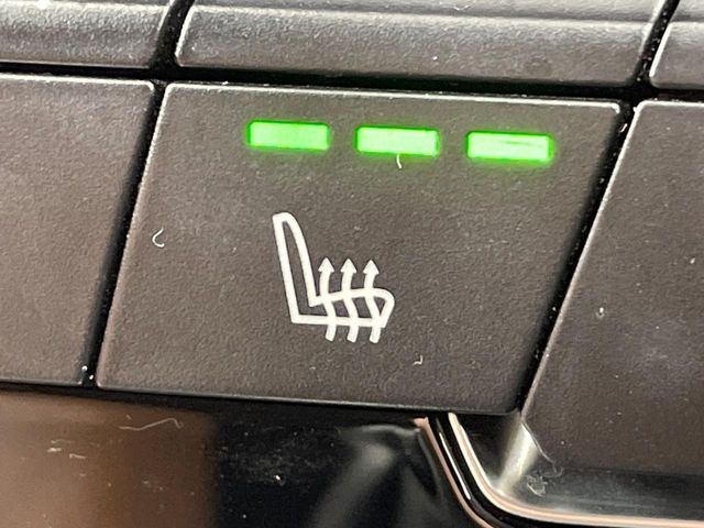 ���t�����g�V�[�g�q�[�e�B���O:�^�]�ȁE����ȋ��ɎO�i�K�Œ��߂��\�ȃV�[�g�q�[�^�[�𑕔����Ă���܂��B�G�߂��킸���K�ɂ��g�p���������܂��B