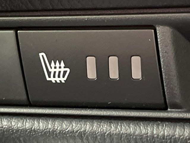 �y�V�[�g�q�[�^�[�z�������ɏd�󂷂�V�[�g�q�[�^�[!�G�A�R����葁�����܂��Ă����̂Ŋ�����̐l�����S�ł��ˁ�G�A�R���̉����͊������邩����A�Ƃ������ɂ����������߂ł��B