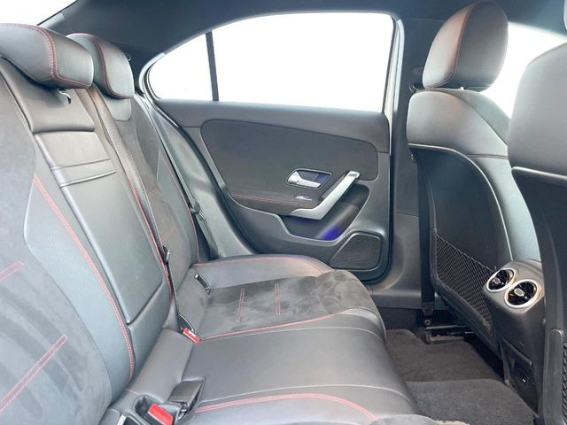 ���㕔���Ȃ��C�ɂȂ�悤�ȃL�Y�E�����ւ��蓙�A�傫�ȃ_���[�W�͂Ȃ��A�ǍD�ȏ�Ԃł��B