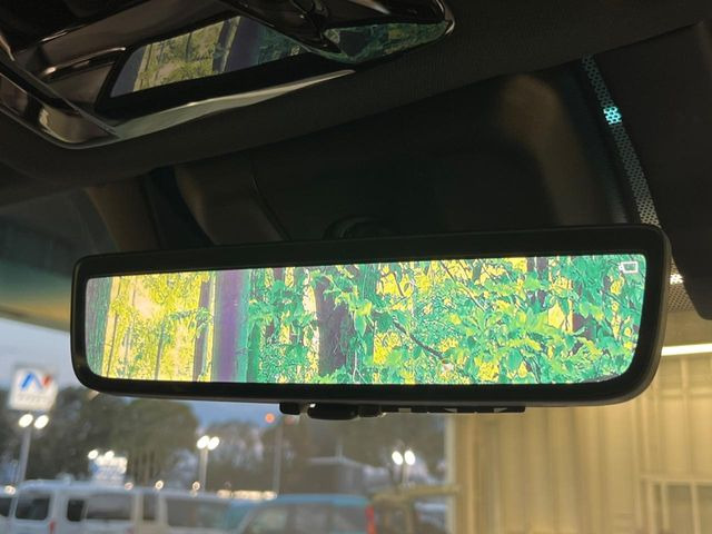 �y�f�W�^���C���i�[�~���[�z��Ȃ̑傫�ȉו��⓯��҂Ō�����m�F���Â炢���ł����S!�J�������B�e�����ԗ�����̉f�������[���~���[���ɕ\���B�N���A�Ȏ��E�ŏ󋵂̊m�F���\�ł�!