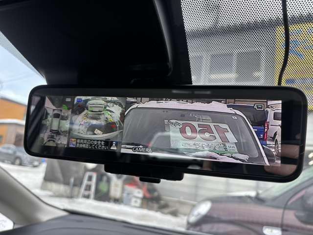 �o�b�N�J�����A�S���̓J����