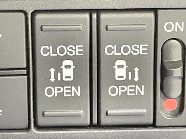 �y�����p���[�X���C�h�h�A�z�X�}�[�g�L�[��^�]�Ȃ̃X�C�b�`�Ō�ȗ����X���C�h�h�A�̊J���\���d��������͂����ăh�A���J����K�v�������A�����Ȃ��q�l�ł��ȒP�ɊJ���߂ł����K�ł���