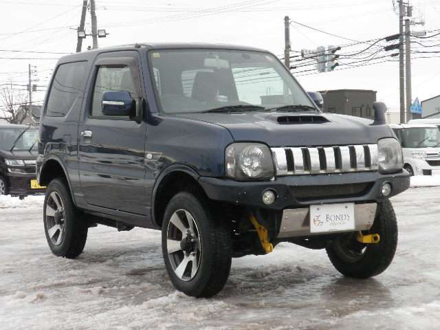 1�����P�ʂ̃J�[���[�X���\�ɂȂ��Ă���܂��̂Ő��񂲑��k���������B