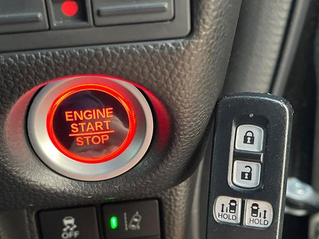 �y�L�[���X�z�������ꂽ�ꏊ����ł��{�^����Ńh�A�̊J���E�{�����ł���̂łƂ��Ă��֗�!�h�A�̌�������ɏ������邱�Ƃ�����܂����