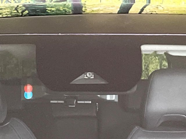 �y�C���e���W�F���g�G�}�[�W�F���V�[�u���[�L�z�t�����g�J�����őO���̎ԗ�����s�҂����m�B�Փ˂������Ȏ��͏Փ˔�Q�y���u���[�L���쓮�A�Փˉ�����T�|�[�g�B�����S�Ƀh���C�u�����y���݂��������܂��B