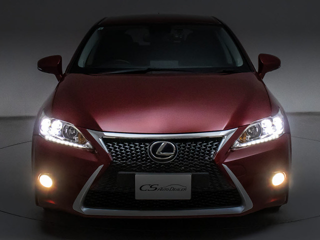 �t�����g�r���[�̑��݊���������������!!�w�b�h���C�g�͎��E�ǍD�̃��C�g�A����Ƀt�H�O���C�g���ځB�f�U�C�����������̂������ł��B