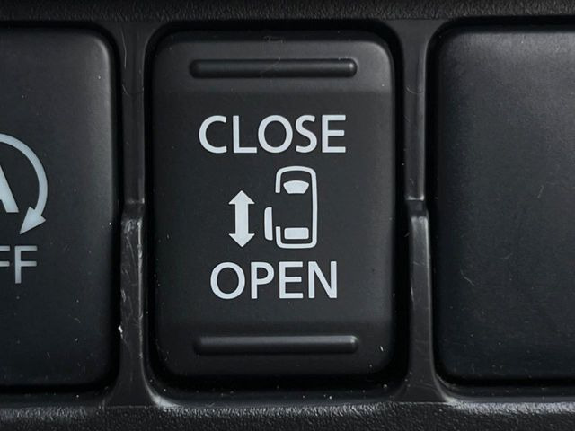 �y�p���[�X���C�h�h�A�z�X�}�[�g�L�[��^�]�Ȃ̃X�C�b�`�ŃX���C�h�h�A�̊J���\���d��������͂����ăh�A���J����K�v�������A���������q�l�ł��A�d���ו��������Ă��鎞�����N�ɊJ���߂ł��܂���