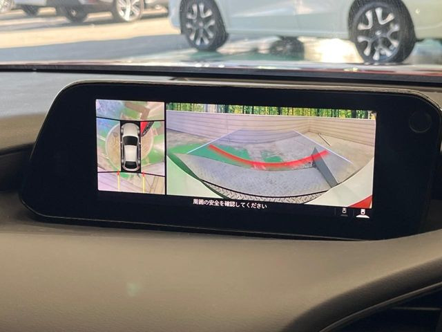 �y360&deg;�r���[���j�^�[�z��p�̃J�����ɂ��A�ォ�猩���낵���悤�Ȏ��_��360�x�N���}�̎��͂��m�F���邱�Ƃ��ł��܂������p�������m�F���₷���A�����ꏊ�ł̐؂�Ԃ��⒓�Ԃ��X���[�Y�ɍs���܂��B