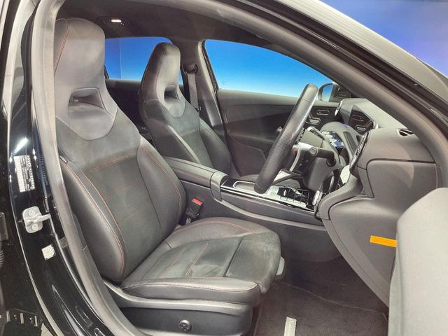 ���V�[�g�̎g�p��:�j��E�ւ�������Ȃ��A�����̒ʂ肫�ꂢ�ȏ�Ԃ��ێ����Ă���܂��B�܂��A�����N���[�j���O�E�R�[�e�B���O�����p�����������܂��B