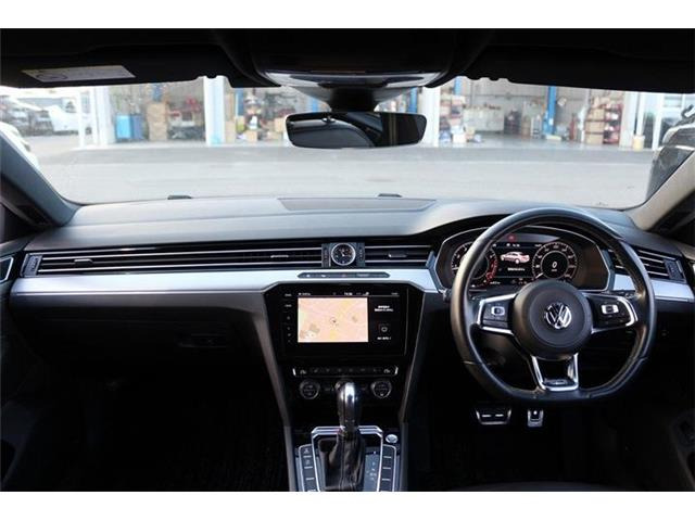 ���Ǝҗl�ւ̔̔��͂��f�肳���Ă��������܂��B �Ԍ������ԗ��̏ꍇ�́A�Ԍ����擾�������x�������z�ŕ\�����Ă���܂��B