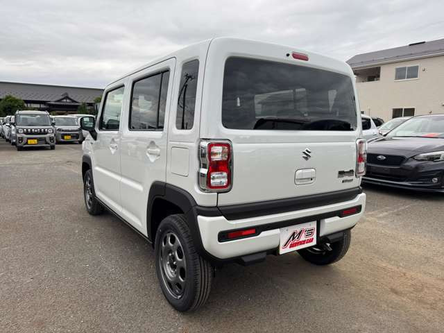 �l�C��4WD�A�y�����ԁA�R���p�N�g�J�[�ASUV�A�Z�_���A�~�j�o���A�A���Ԃ܂ŕ��L����葵���Ă���܂��B