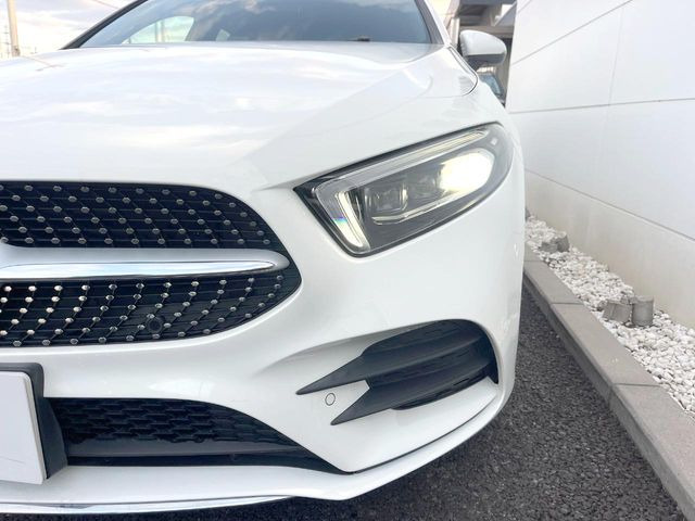 ��LED�w�b�h���C�g:��ԑ��s�����ǍD�Ȏ��E���m�ۂ����S���ĉ^�]�ł��鍂�P�xLED�w�b�h���C�g�𑕔�!�_�����x�������A����d�͂��}�����Ă��܂��B