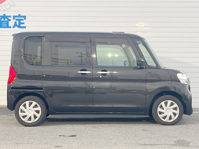 ☆全国のネクステージからお取り寄せが可能※!遠方の店舗に展示してあるクルマが気になる場合も、最寄りの店舗でご覧いただくことが可能です!是非私たちに要望をお聞かせください!※別途費用