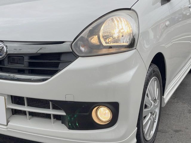 ��Ԃ�r�V���ɂ��ǍD�Ȏ��E�ň��S�ȑ��s������]�������ɂ́y���P�xLED�w�b�h���C�g�z�̎�t����������!�����̂��q�l�ɂ��D�]���������Ă���܂���