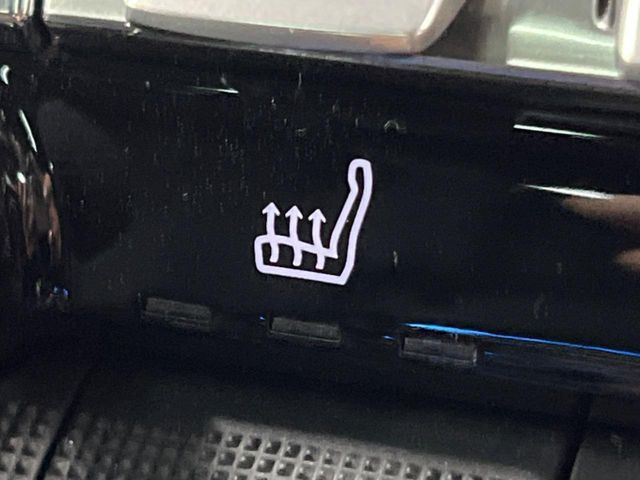 ���t�����g�V�[�g�q�[�e�B���O:�^�]�ȁE����ȋ��ɎO�i�K�Œ��߂��\�ȃV�[�g�q�[�^�[�𑕔����Ă���܂��B�G�߂��킸���K�ɂ��g�p���������܂��B