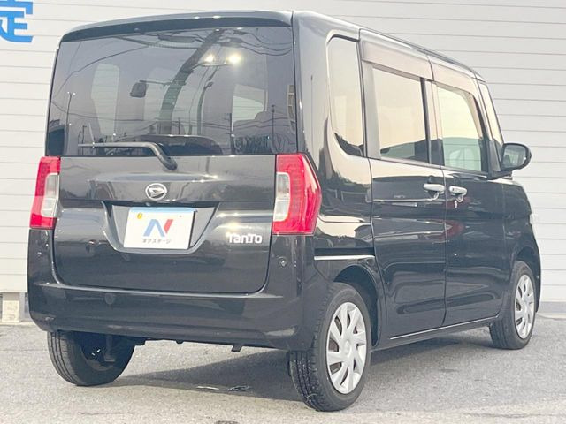 大好評のボディコーティング「弾スプラッシュコート」もご納車までに施工可能。通常のガラスコートと異なる、耐久年数6年の無機質ガラスコーティングが、ボディをキレイな状態に保ってくれます。