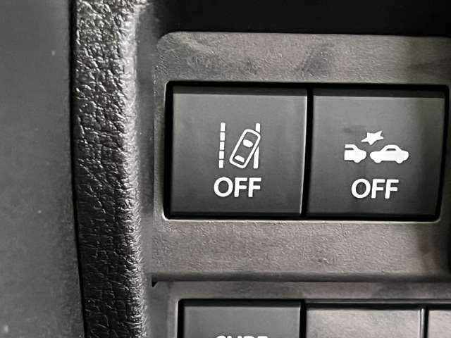 �Ԃ̎Ԑ����J�����ŔF�����A�͂ݏo�������Ȏ��Ɍx���𔭂�����X�e�A�����O�����⏕���Ĉ��S�^�]���T�|�[�g!