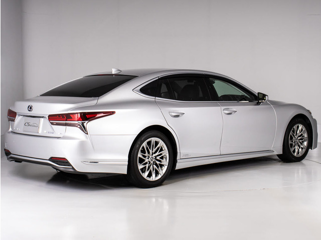 �G�A���p�[�c��t��z�C�[����t�Ȃǂ̃J�X�^�����������\�ł�!