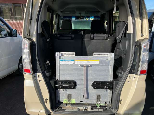 N-BOX+G Lパッケージ 4WD