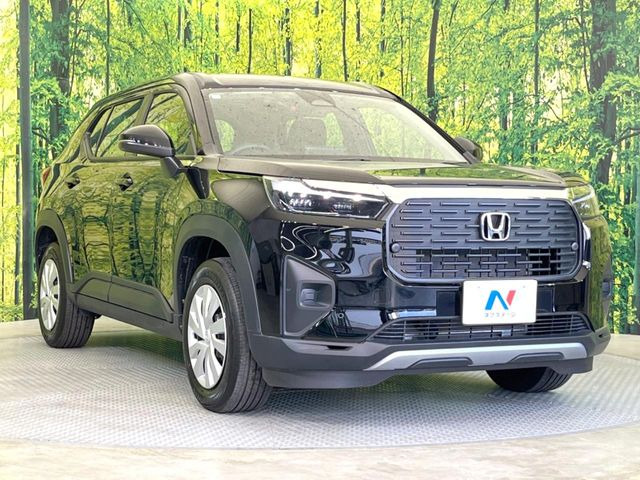 高透明度のガラス皮膜で撥水はもちろん、上質なツヤ・光沢を実現。紫外線や酸性雨から大切な愛車を保護し、色あせ・劣化を防止。「弾スプラッシュコート」、「弾プリミッサコート」からお選びいただけます。