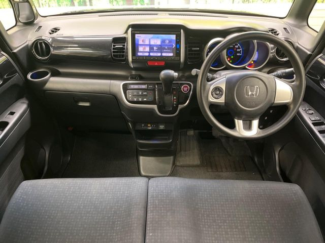 �O���[�v���݌ɐ���30,000��!!�S���̌n��X���烁�[�J�[�E�Ԏ��킸���Љ�o����̂ŁA���Ȃ��Ƀs�b�^���̂��Ԃ�������͂��ł���܂��͂��₢���킹��������