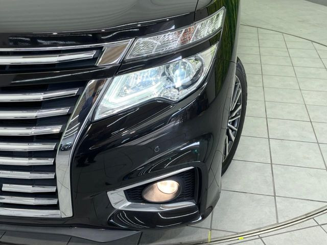 �yLED�w�b�h���C�g�z���V����ԑ��s�����ǍD�Ȏ��E���m�ۂ����S���ĉ^�]�ł��鍂�P�xLED�w�b�h���C�g�𑕔�!�_�����x�������A����d�͂��}�����Ă��܂��B