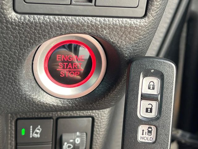 �y�L�[���X�z�������ꂽ�ꏊ����ł��{�^����Ńh�A�̊J���E�{�����ł���̂łƂ��Ă��֗�!�h�A�̌�������ɏ������邱�Ƃ�����܂����