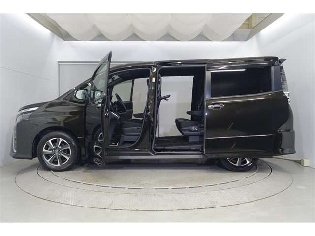 ヴォクシー2.0 ZS 煌