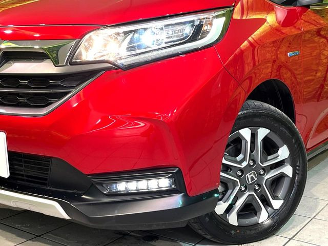 �yLED�w�b�h���C�g�z���V����ԑ��s�����ǍD�Ȏ��E���m�ۂ����S���ĉ^�]�ł��鍂�P�xLED�w�b�h���C�g�𑕔�!�_�����x�������A����d�͂��}�����Ă��܂��B