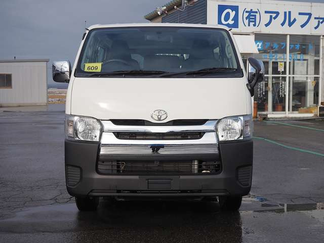 レジアスエース3.0 DX ロング ディーゼル 4WD