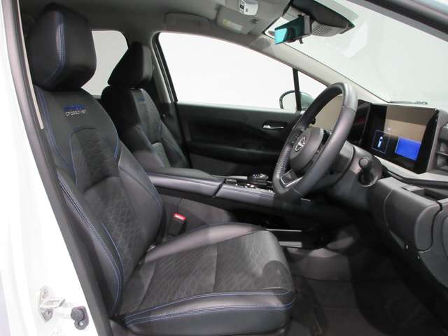 ノート1.2 AUTECH クロスオーバー FOUR プラス アクティブ 4WD